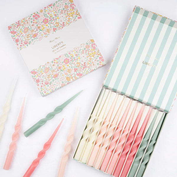 נרות דקורטיביים יוקרתיים באריזת מתנה מעוצבת Meri Meri