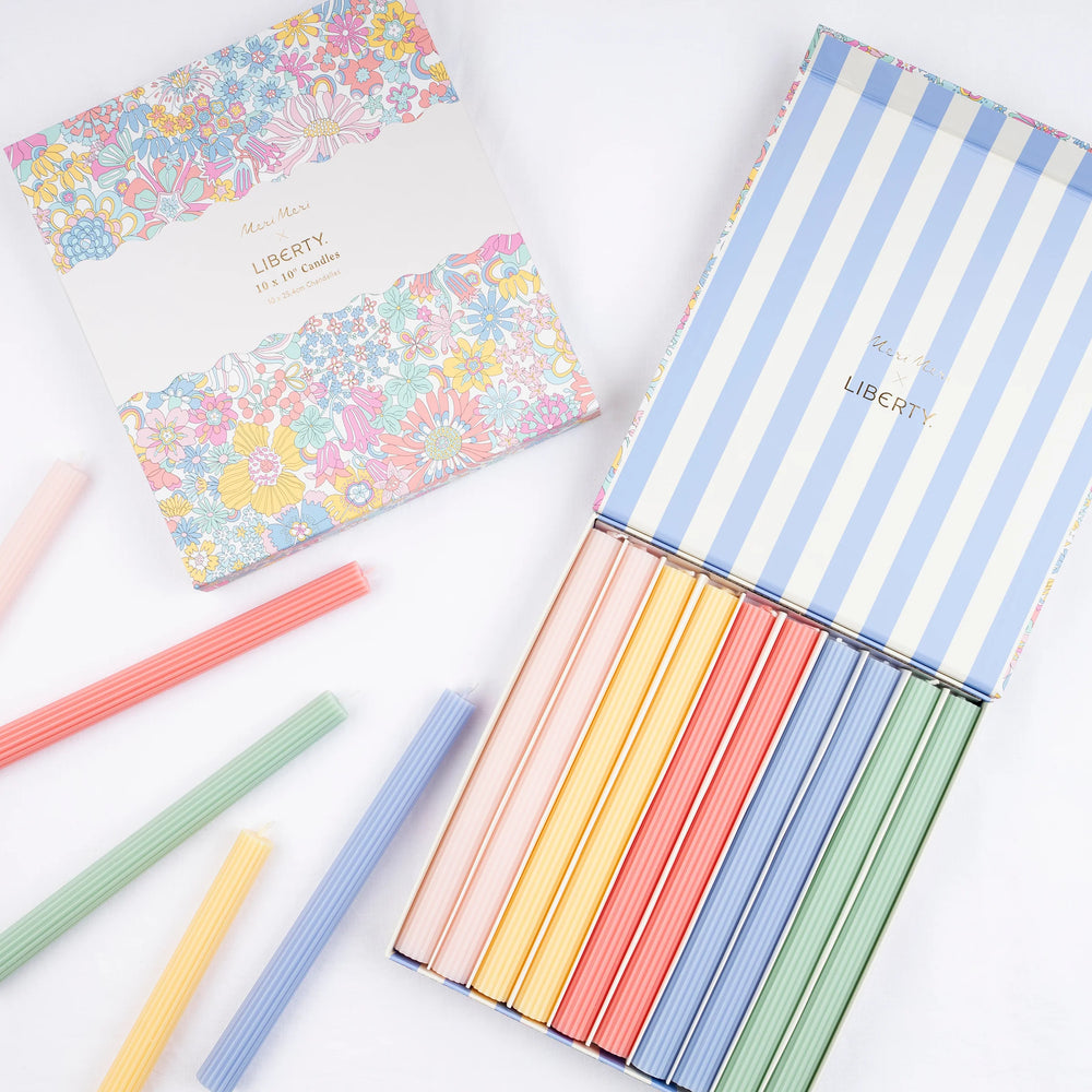 נרות מעוצבים באריזת מתנה יוקרתית Meri Meri