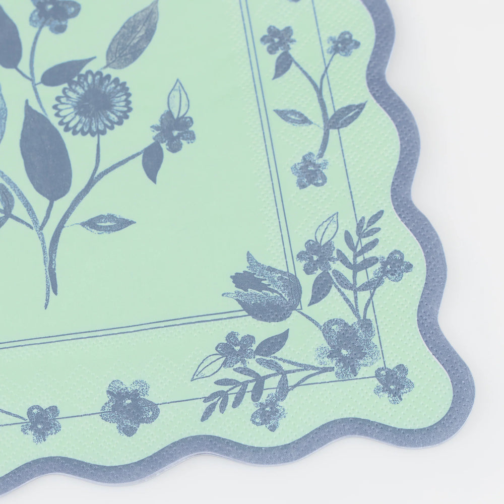 מפיות נייר קטנות פסטל ואיורים בוטניים  Meri Meri