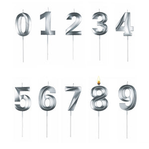נר מספר לעוגה בצבע כסף