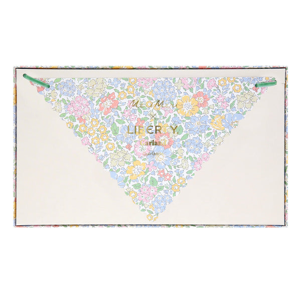 גרלנדה פרחונית מבית liberty - meri meri