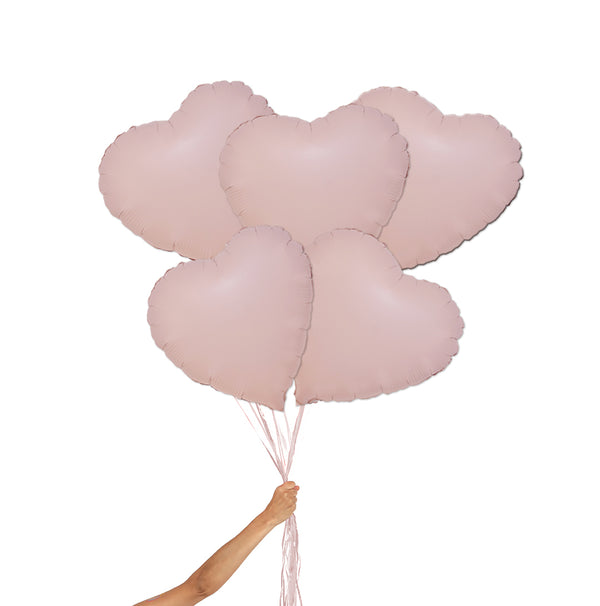 זר בלוני לב מאט פודרה ורדרדים