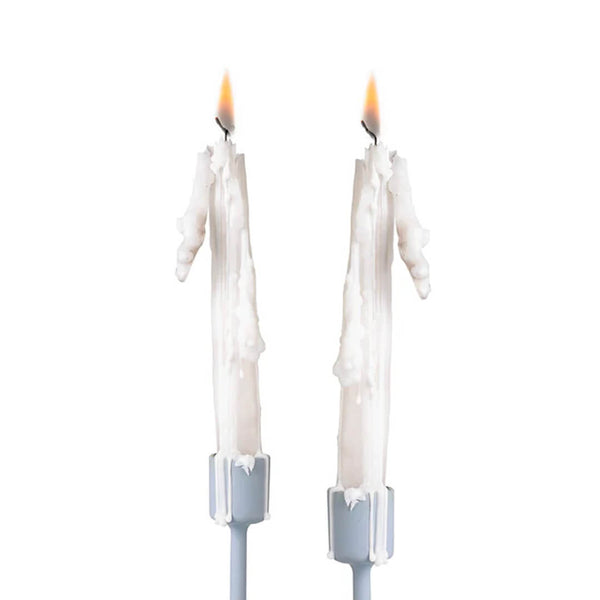 זוג נרות בוכים בלבן