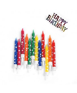 נרות צבעוניים עם שלט Happy Birthday